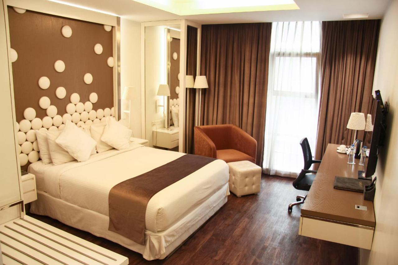 Grace 21 Smart Hotel Dháka Exteriér fotografie