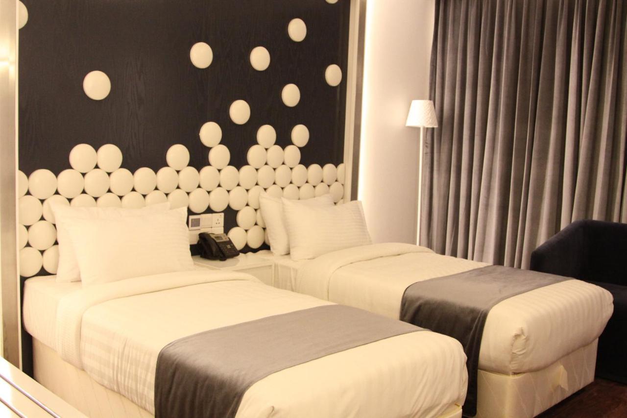 Grace 21 Smart Hotel Dháka Exteriér fotografie