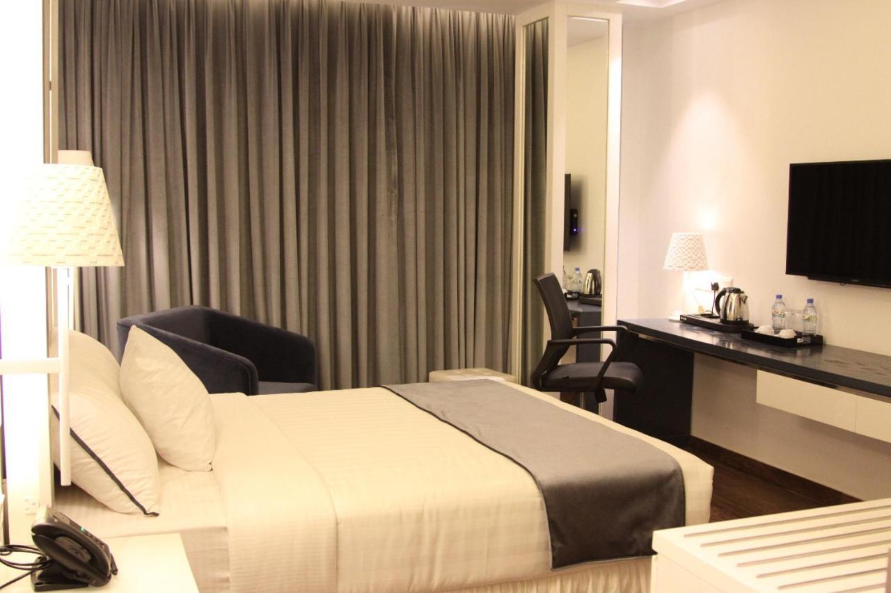Grace 21 Smart Hotel Dháka Exteriér fotografie